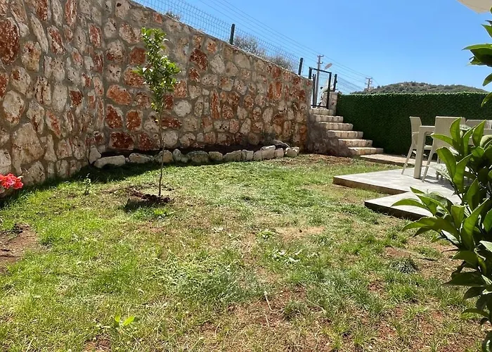 Ozy Garden Apartman *